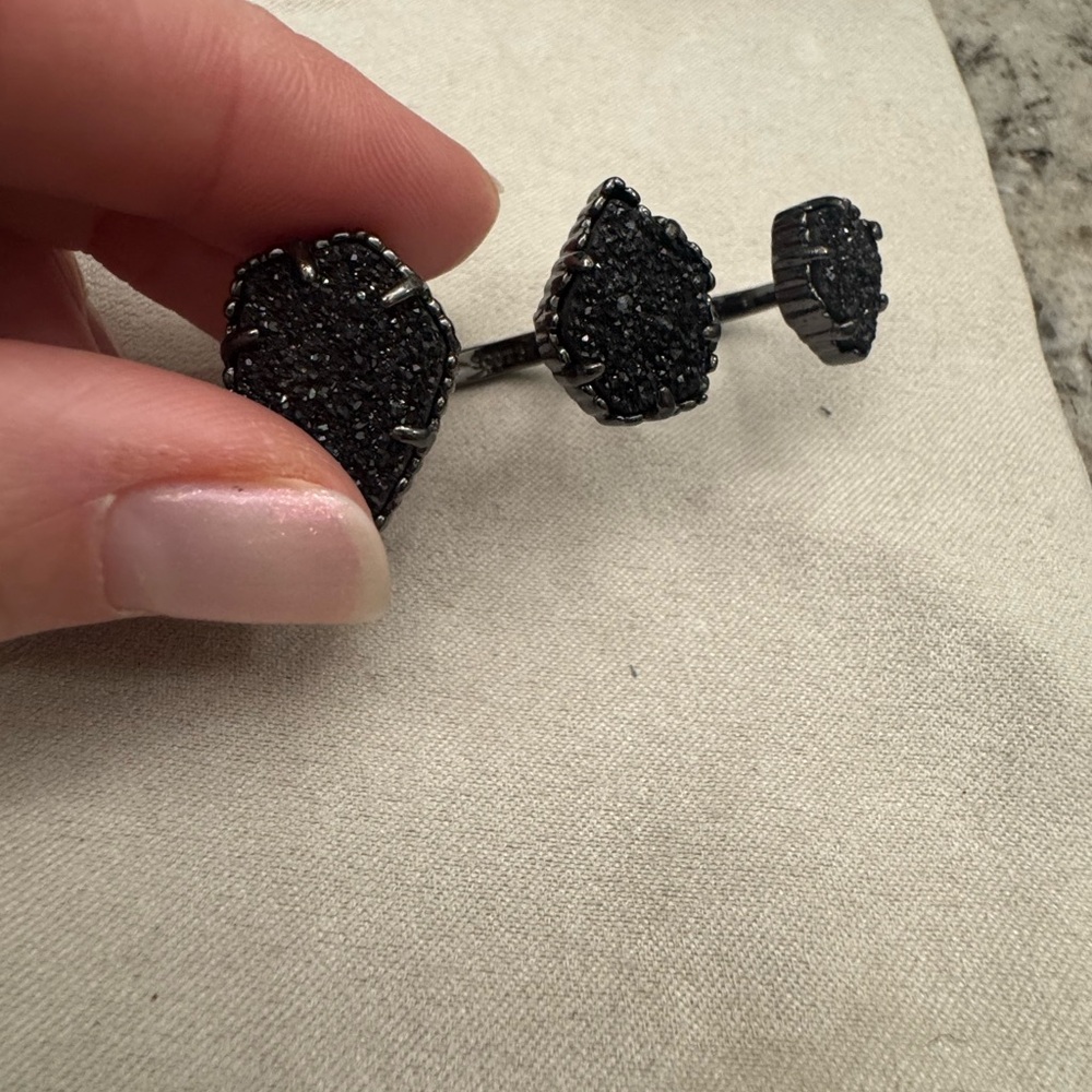Kendra Scott black drusy Naomi ring